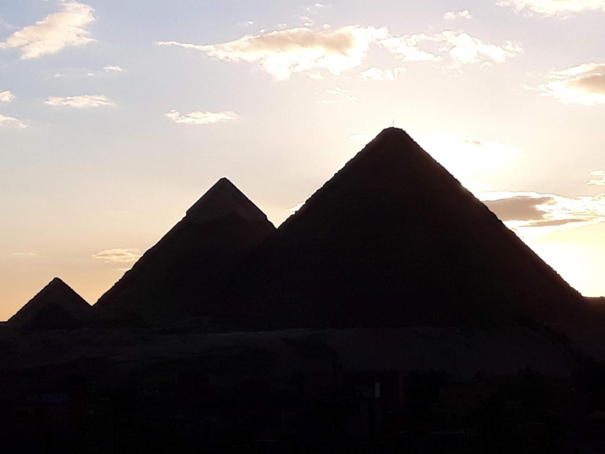Pyramids View Suite/Vista Piramidi Cairo Exterior photo