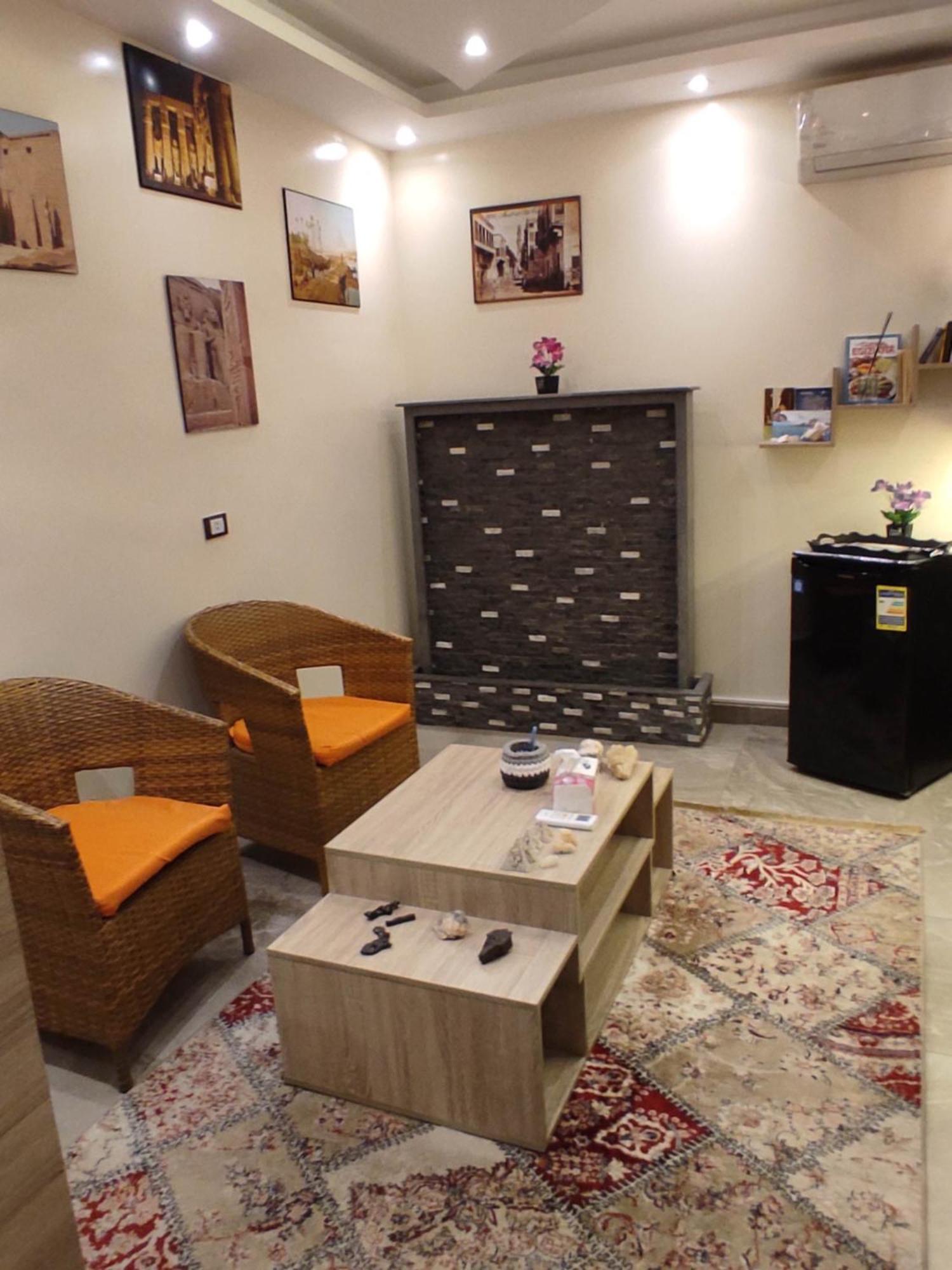 Pyramids View Suite/Vista Piramidi Cairo Exterior photo